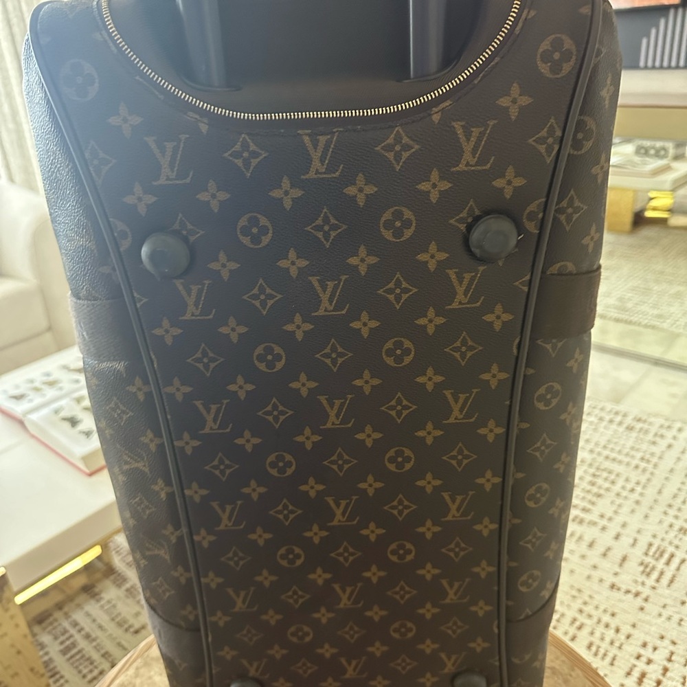 Louis Vuitton Horizon duffel with wheels - Picture 11 of 16